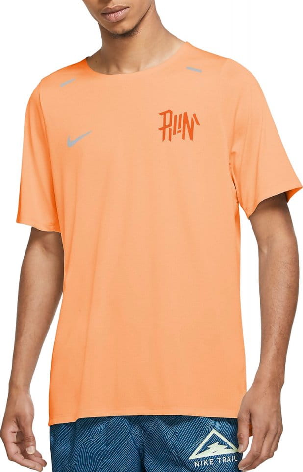 Pánské běžecké tričko s krátkým rukávem Nike Dri-FIT Rise 365 Wild Run