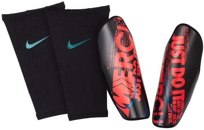 Fotbalové chrániče holení Nike Protegga Carbonite